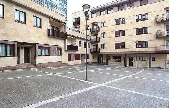 Jardines De La Muralla Free Parking Salamanca Bagian luar foto